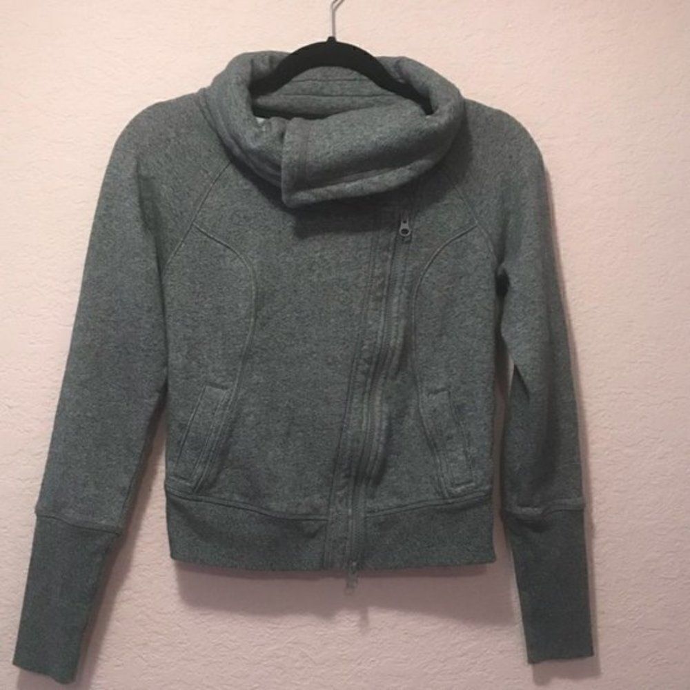 *30off3* Zella Gray Zip up Sweatshirt with‎ snap on buttons. - Picture 5 of 9